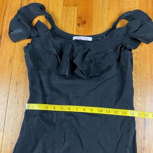🪦 Carolina Williamson Black off the shoulder ruffle thin mini dress size medium - Picture 7 of 9